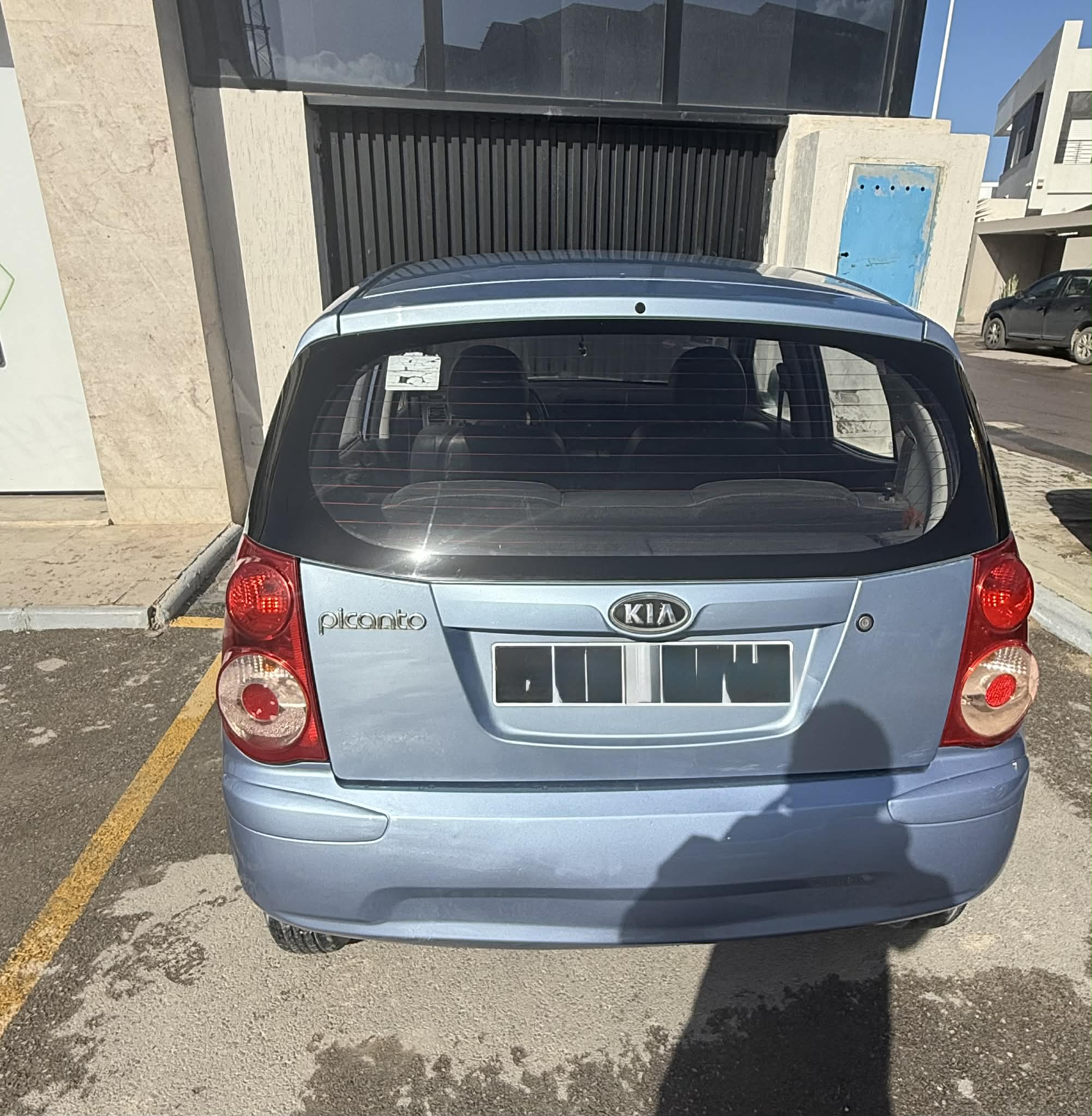 La Soukra&nbsp;Chotrana 1&nbsp;Kia&nbsp;Picanto&nbsp;Kia picanto