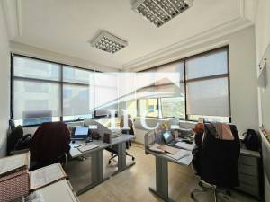 La Marsa&nbsp;Berge Du Lac&nbsp;Bureaux & Commerces&nbsp;Bureau&nbsp;Bureau en 5 espaces 120m  lac 2 ref2296a