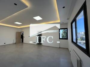 Cite El Khadra&nbsp;Cite Jardins&nbsp;Bureaux & Commerces&nbsp;Bureau&nbsp;Immeuble   590mcit ref2319a