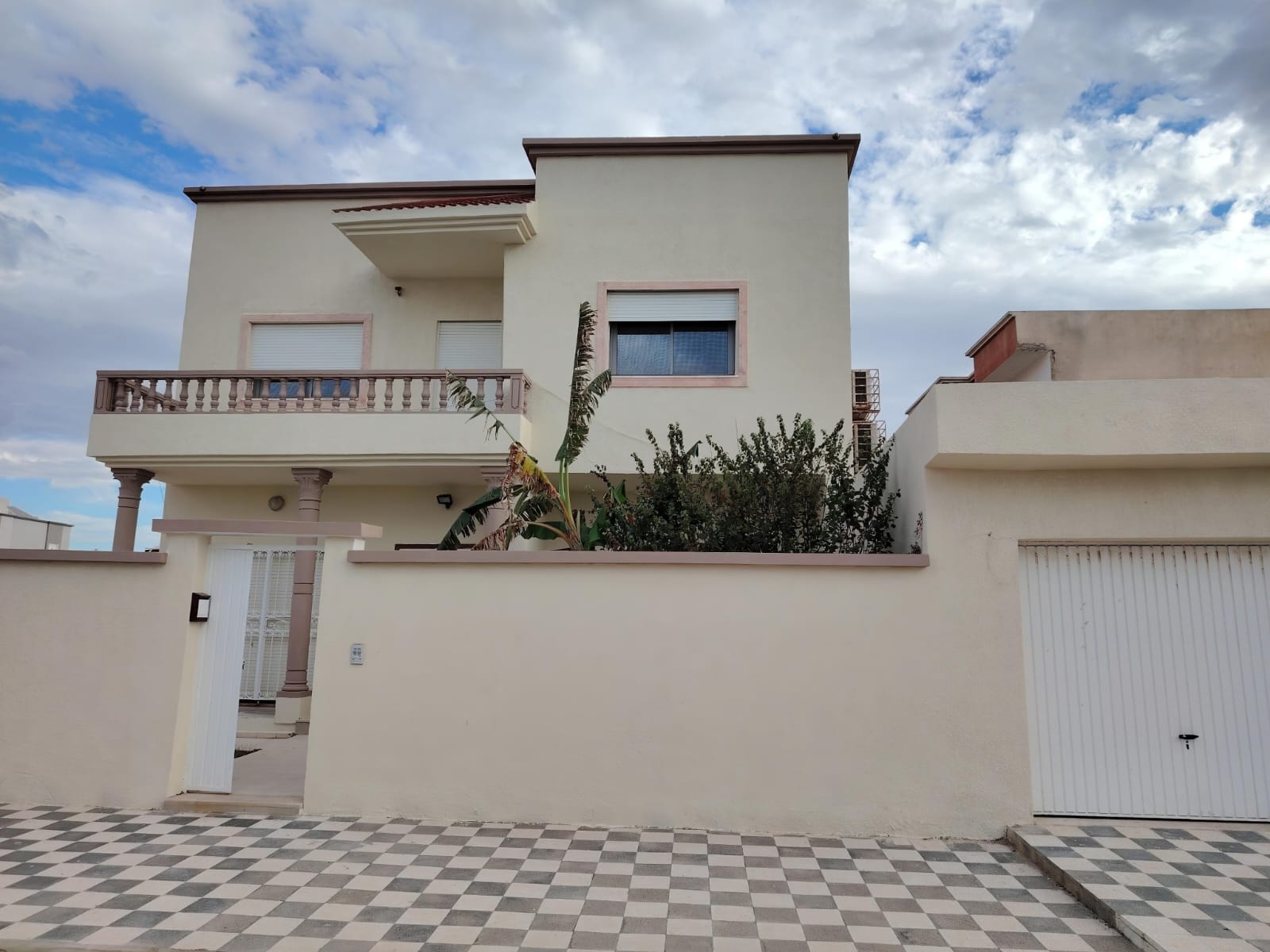 Hammam Chatt&nbsp;Borj Cedria&nbsp;Vente&nbsp;Duplex&nbsp;Villa style american