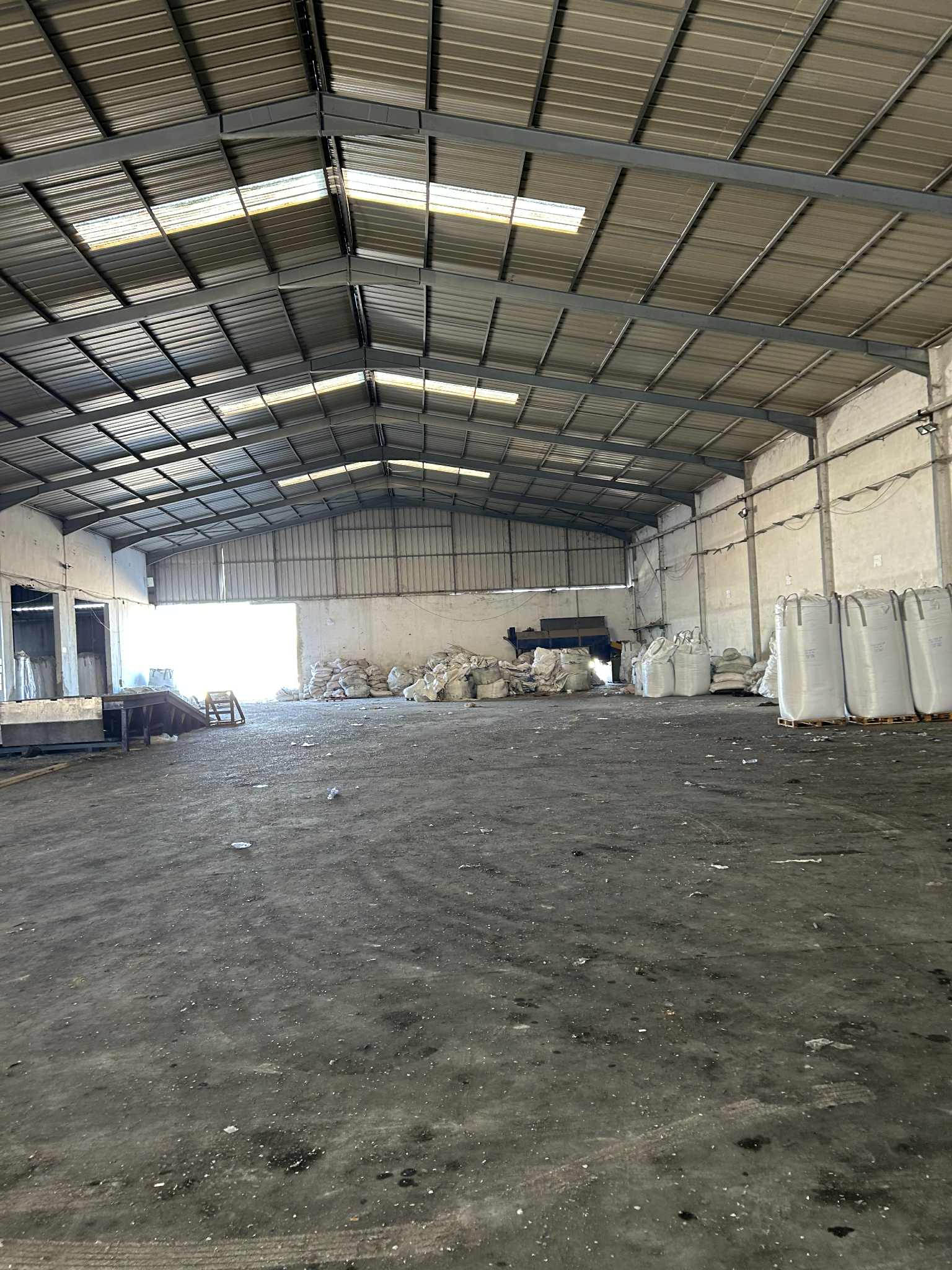 Sidi Hassine&nbsp;Sidi Hassine&nbsp;Location&nbsp;Surfaces&nbsp;Tun ouest 3360 m2 l260201