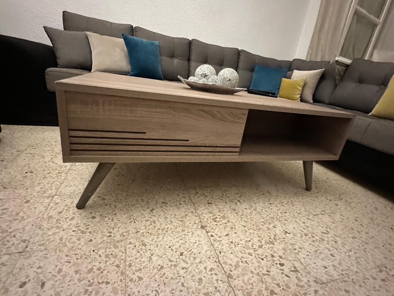 Ariana Ville&nbsp;Ariana&nbsp;Salon - Salle � manger &nbsp;Salons&nbsp;Table salon excellent �tat