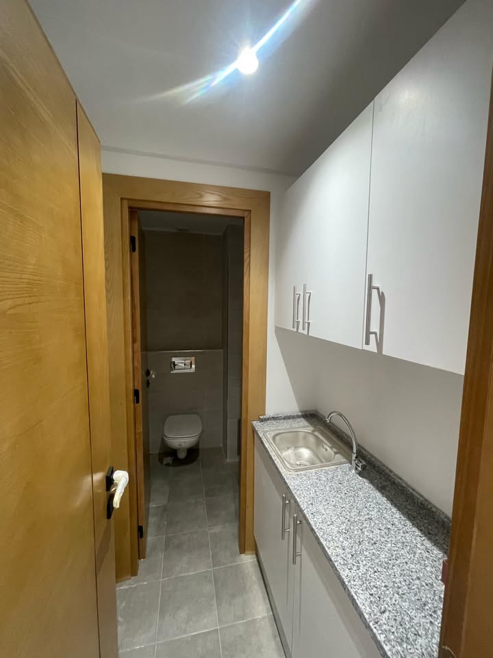 Cite El Khadra&nbsp;Cite Jardins&nbsp;Location&nbsp;Appart. 2 pi�ces&nbsp;Bureau neuf sur av alain savary