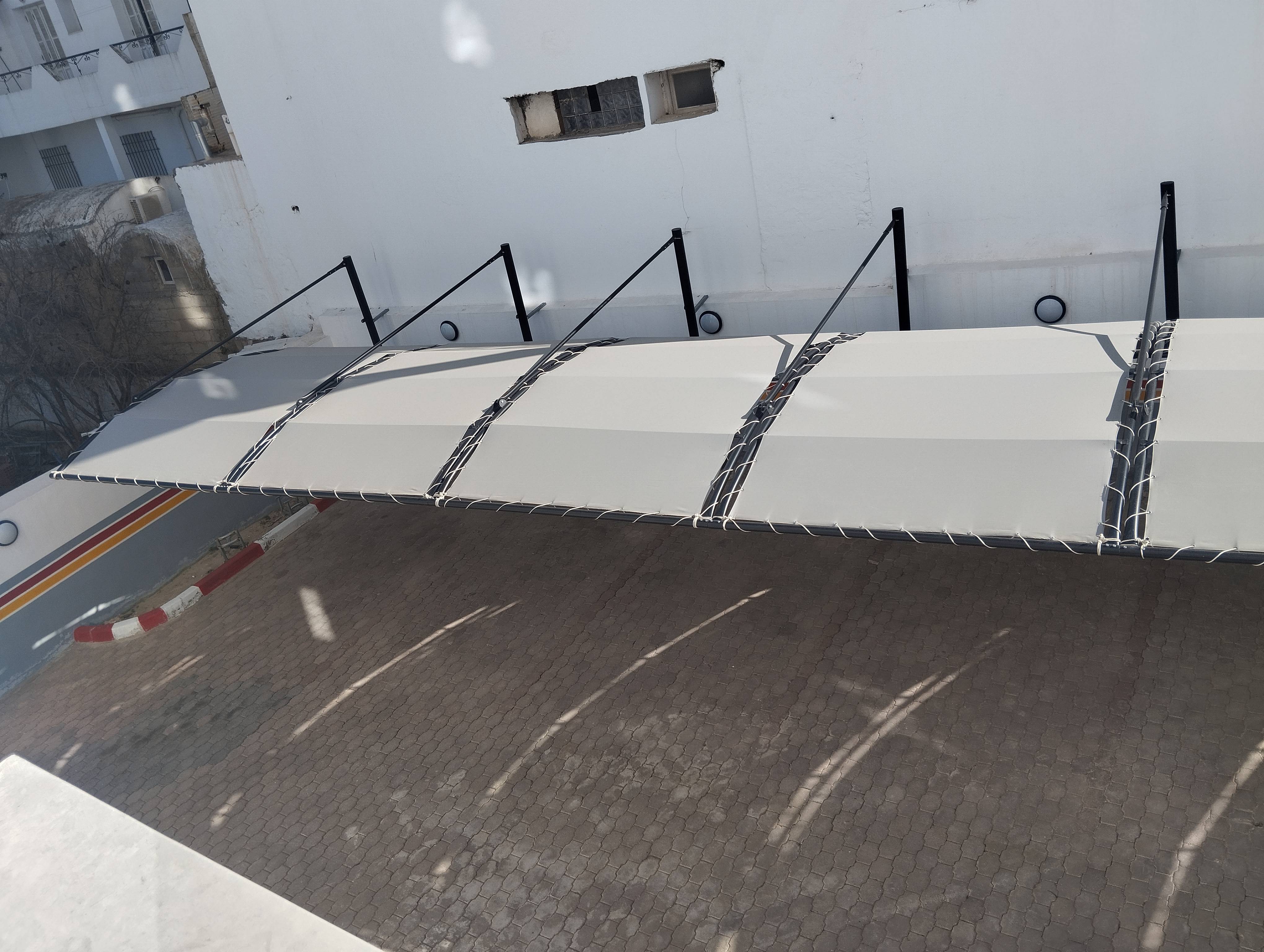 Rades&nbsp;Rades&nbsp;Location&nbsp;Appart. 3 pi�ces&nbsp;Bureau au centre ville rades