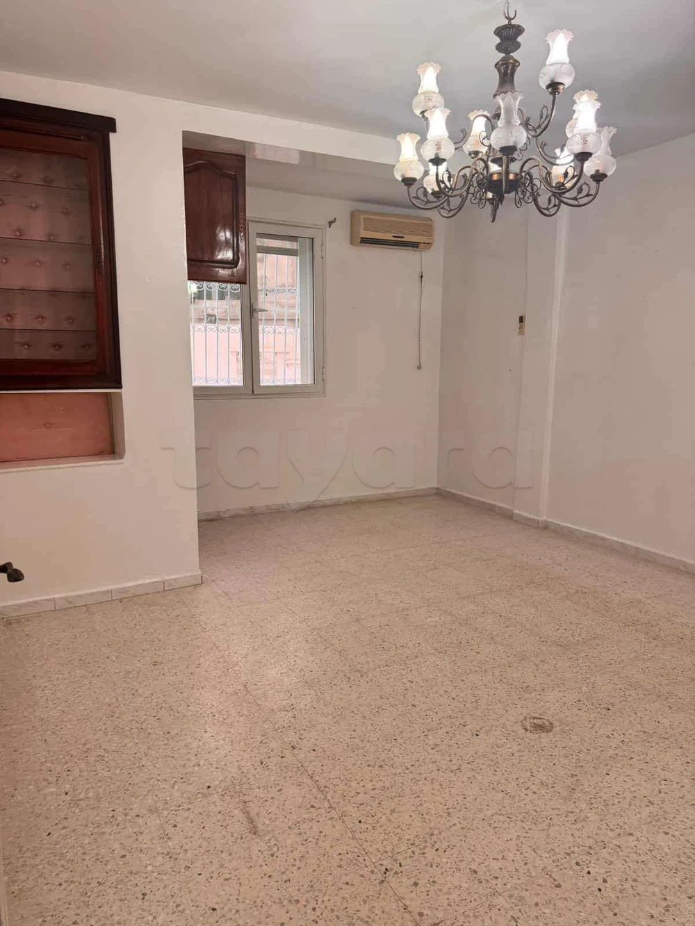 Ariana Ville&nbsp;Cite Ennouzha&nbsp;Vente&nbsp;Appart. 4 pi�ces&nbsp;Appartement  � cit� nozha ariana