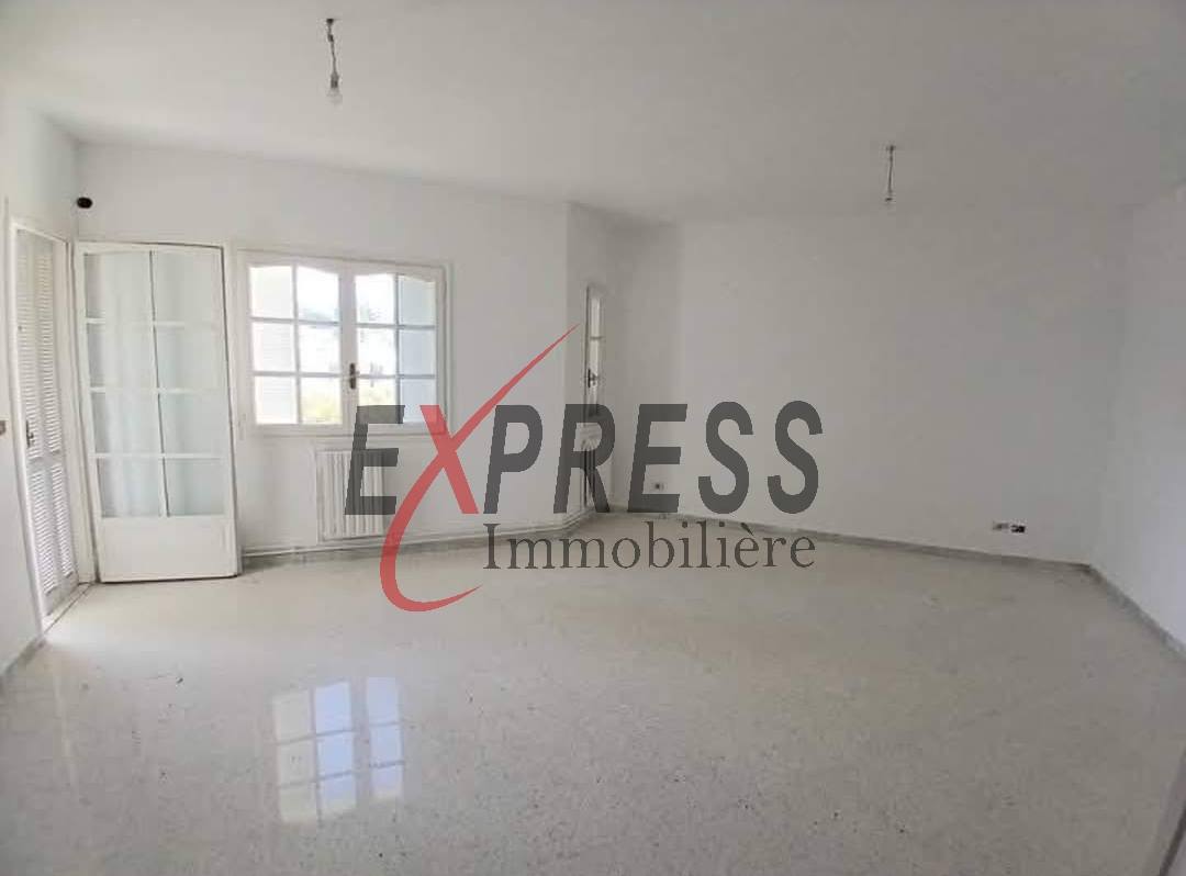 El Menzah&nbsp;El Manar 2&nbsp;Location&nbsp;Appart. 4 pi�ces&nbsp;Un appart s3 spacieux � manar 3