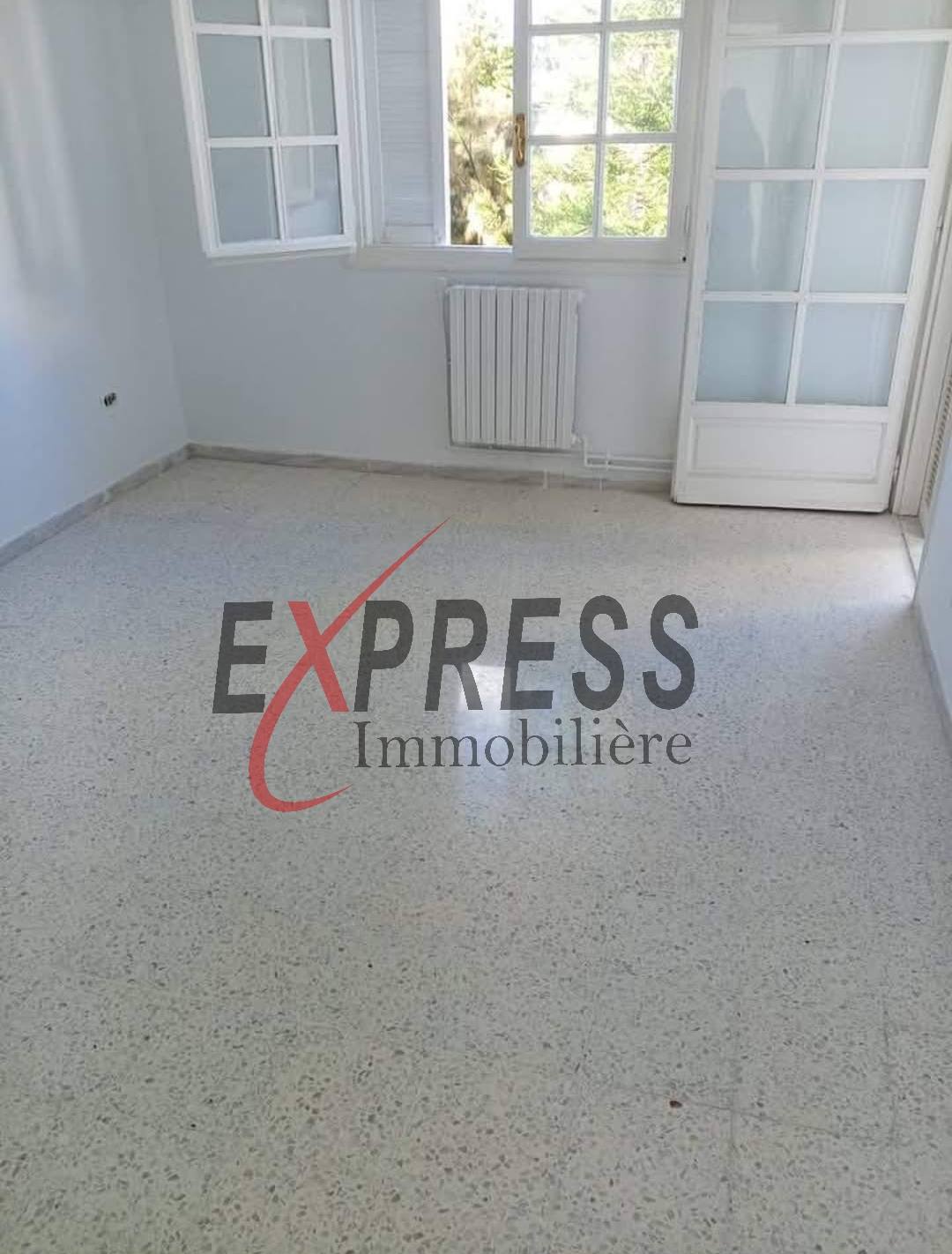 El Menzah&nbsp;El Manar 2&nbsp;Location&nbsp;Appart. 4 pi�ces&nbsp;Un appart s3 spacieux � manar 3