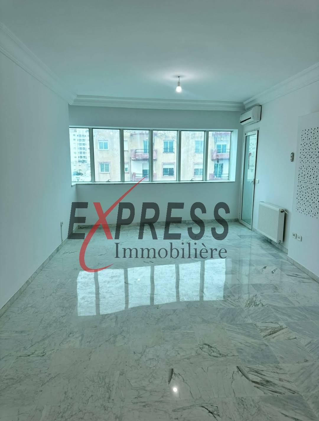 Ariana Ville&nbsp;Cite Ennasr 2&nbsp;Location&nbsp;Appart. 4 pi�ces&nbsp;Un appart s3 haut standing