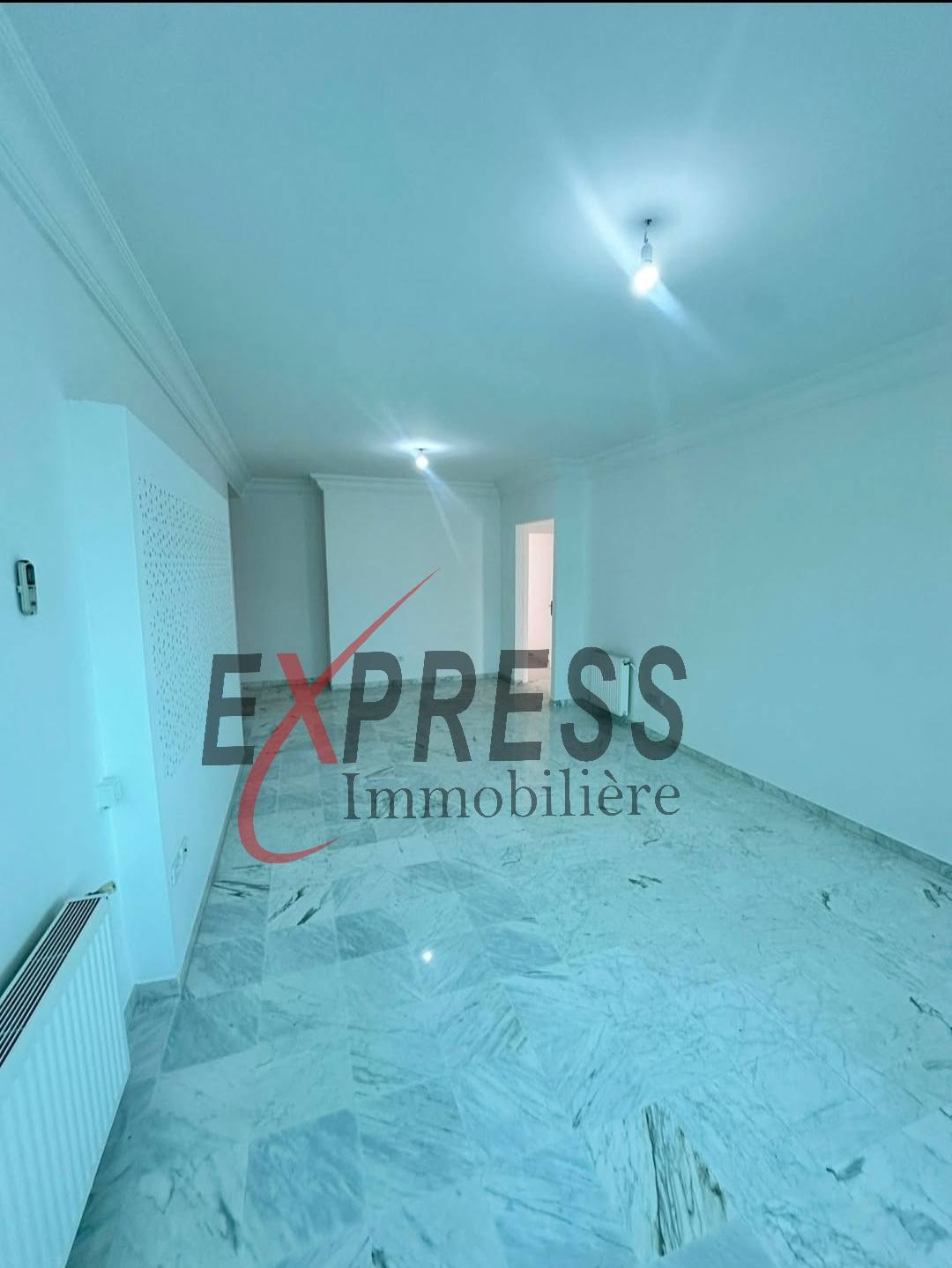 Ariana Ville&nbsp;Cite Ennasr 2&nbsp;Location&nbsp;Appart. 4 pi�ces&nbsp;Un appart s3 haut standing