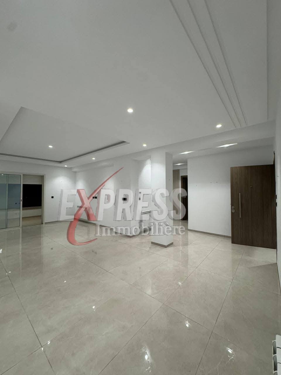 La Soukra&nbsp;La Soukra&nbsp;Location&nbsp;Appart. 4 pi�ces&nbsp;Un appartement s3 haut standing