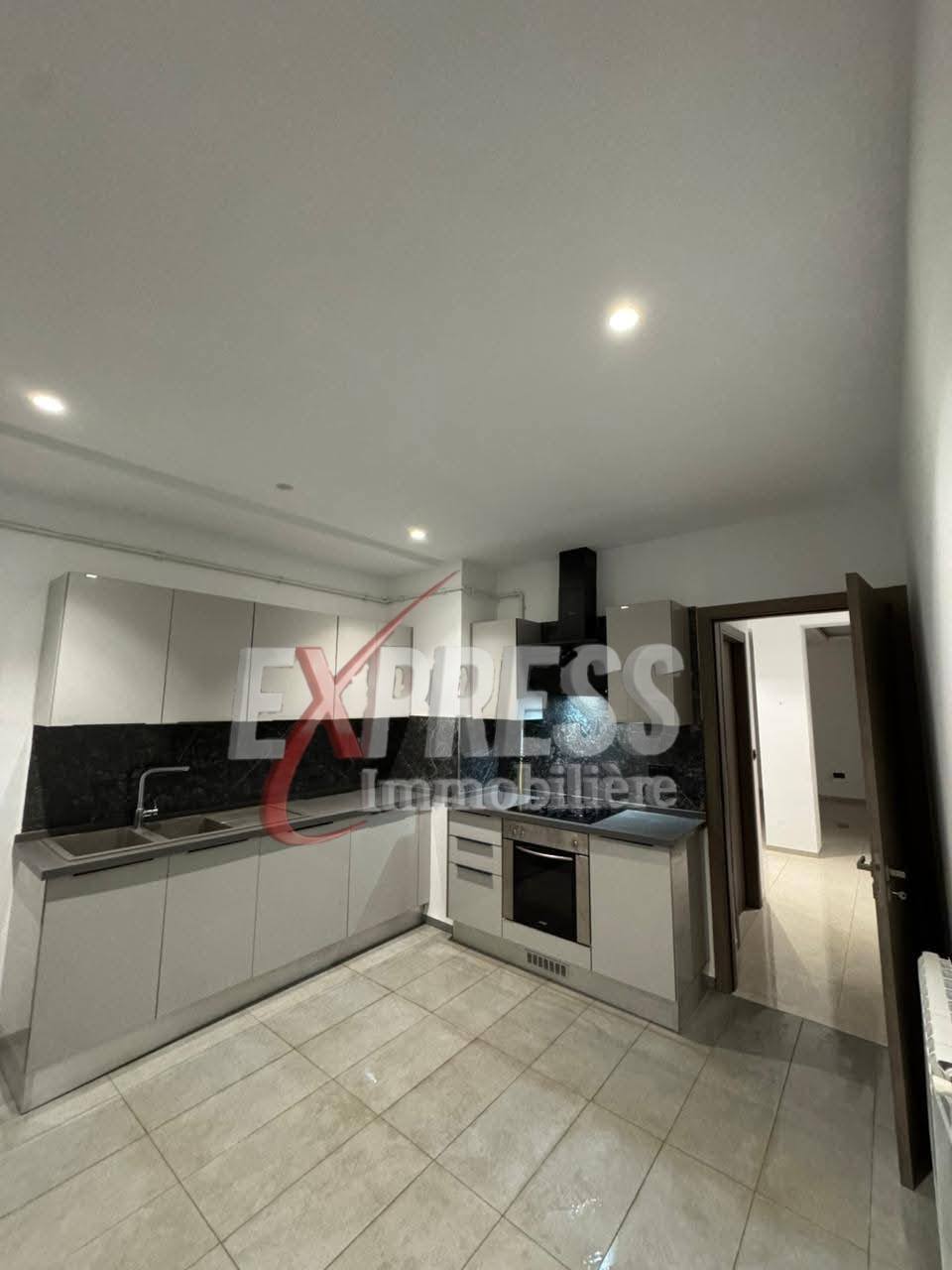 La Soukra&nbsp;La Soukra&nbsp;Location&nbsp;Appart. 4 pi�ces&nbsp;Un appartement s3 haut standing