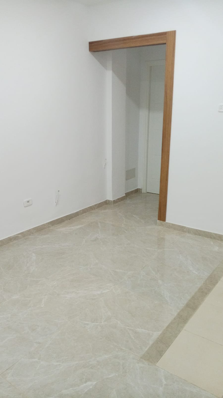 Cite El Khadra&nbsp;Cite El Khadra&nbsp;Location&nbsp;Appart. 3 pi�ces&nbsp;Appartement 2