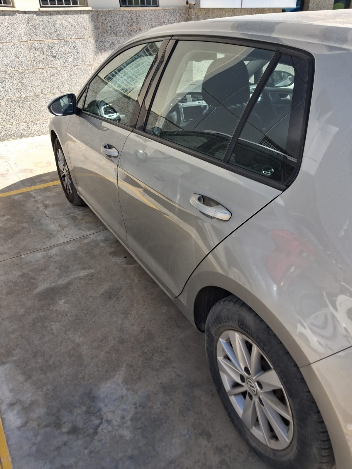 Cite El Khadra&nbsp;Zone urbaine nord&nbsp;Volkswagen&nbsp;Golf 7&nbsp;Volkswagen golf 7 smartline