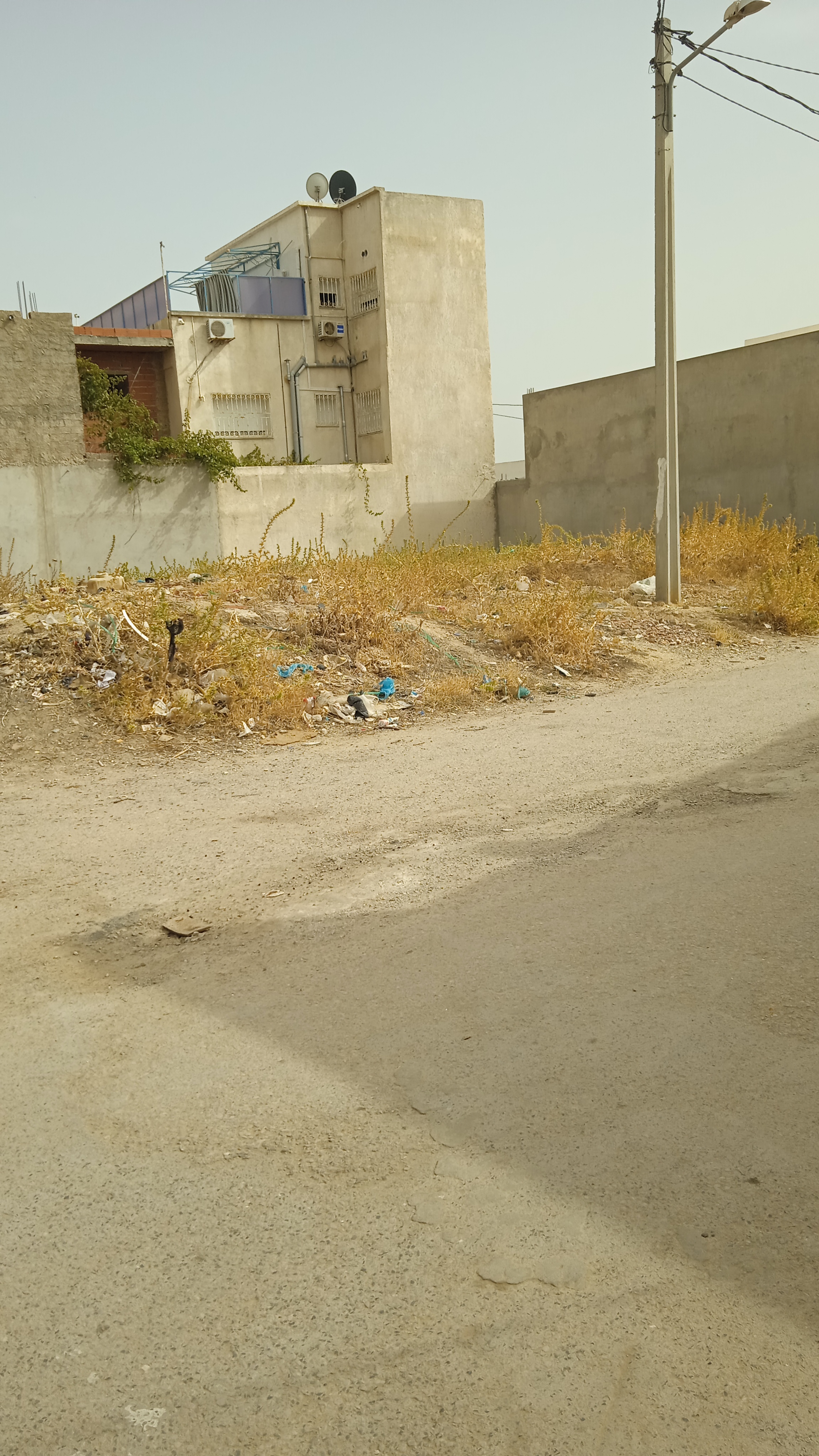 Mnihla&nbsp;Mnihla&nbsp;Terrain&nbsp;Terrain nu&nbsp;Terrain viabilis�  avec autorisation de b�tir