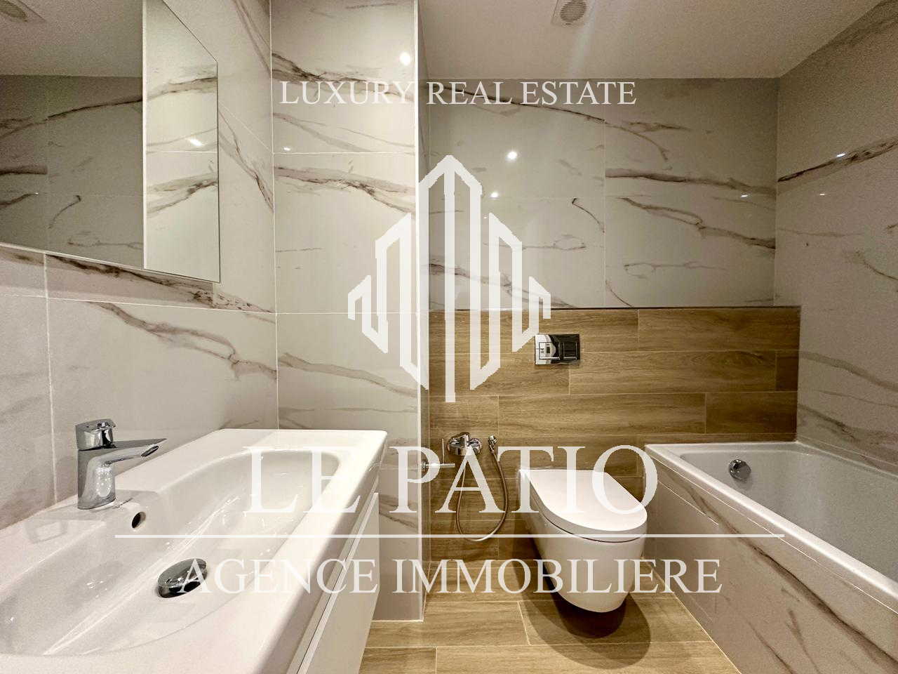 Ain Zaghouan&nbsp;Ain Zaghouan&nbsp;Location&nbsp;Appart. 3 pi�ces&nbsp;Appartement neuf s2 vide a ain zaghouan nord