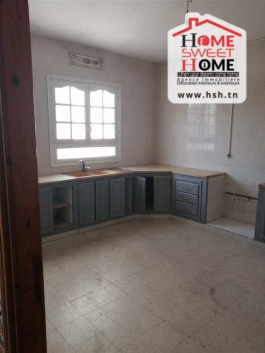 El Kram&nbsp;Le Kram&nbsp;Vente&nbsp;Autre&nbsp;Immeuble mercure carthage yasmina