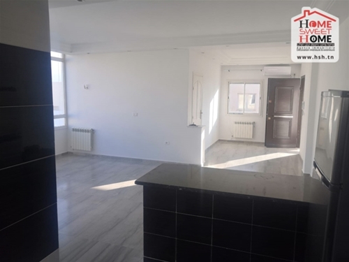 La Marsa&nbsp;Marsa Ennassim&nbsp;Location&nbsp;Appart. 2 pi�ces&nbsp;Etage de villa helma � la marsa