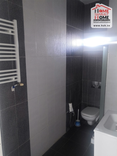 La Marsa&nbsp;Marsa Ennassim&nbsp;Location&nbsp;Appart. 2 pi�ces&nbsp;Etage de villa helma � la marsa