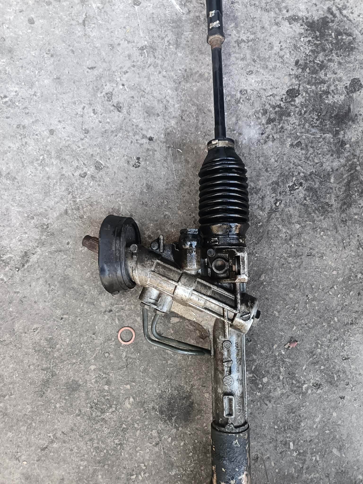 El Ouerdia&nbsp;El Ouerdia&nbsp;Pi�ces D�tach�es&nbsp;Direction et Transmission&nbsp;Cr�maill�re polo 5 ou 6 ou golf 4