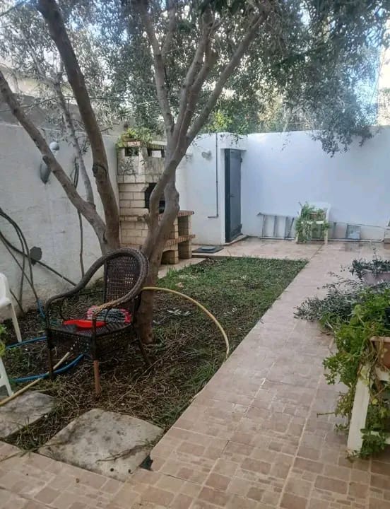 Ezzahra&nbsp;Cite Ennakhil 1&nbsp;Vente&nbsp;Maisons&nbsp;Villa jumel� duplex haute standing