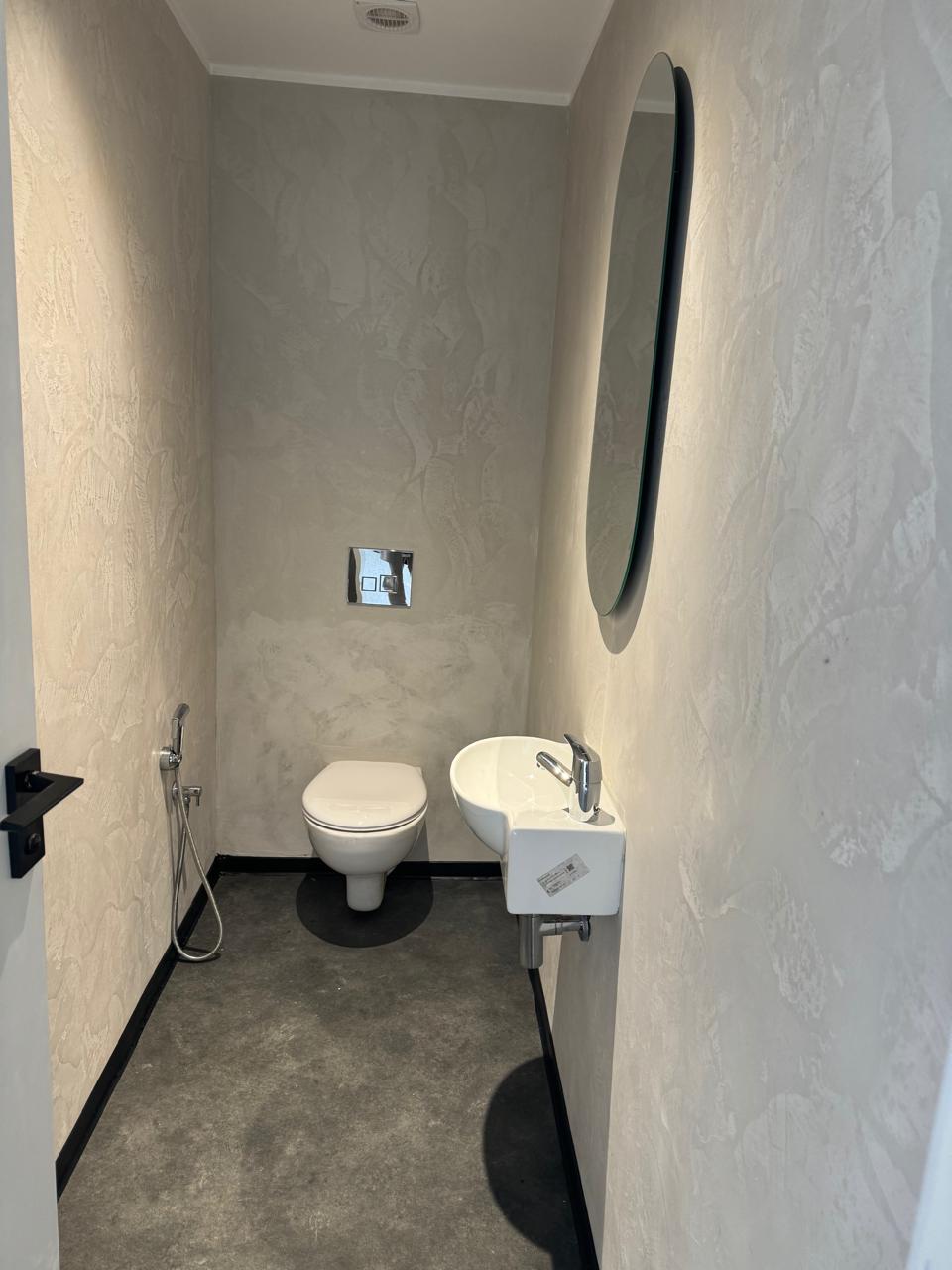 La Marsa&nbsp;Berge Du Lac&nbsp;Bureaux & Commerces&nbsp;Bureau&nbsp;Bureau neuf 300 m2 au lac 1