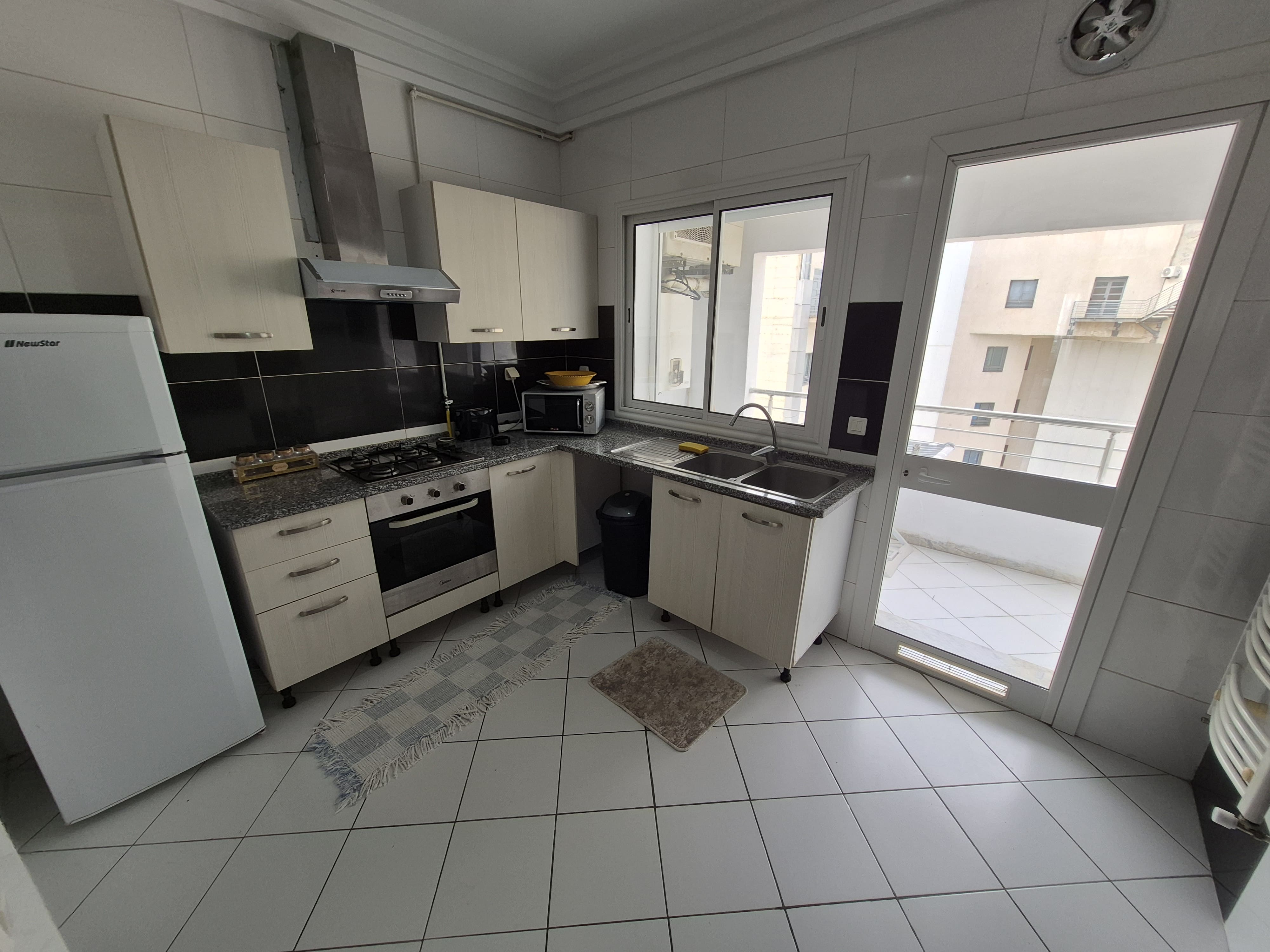 La Marsa&nbsp;Berge Du Lac&nbsp;Location&nbsp;Appart. 3 pi�ces&nbsp;Lac 2 appart s2 meubl�