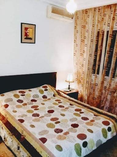 Ariana Ville&nbsp;Cite Ennasr 2&nbsp;Location&nbsp;Appart. 2 pi�ces&nbsp;Particulier l � l'ann�e s1 meubl� � ennasr2