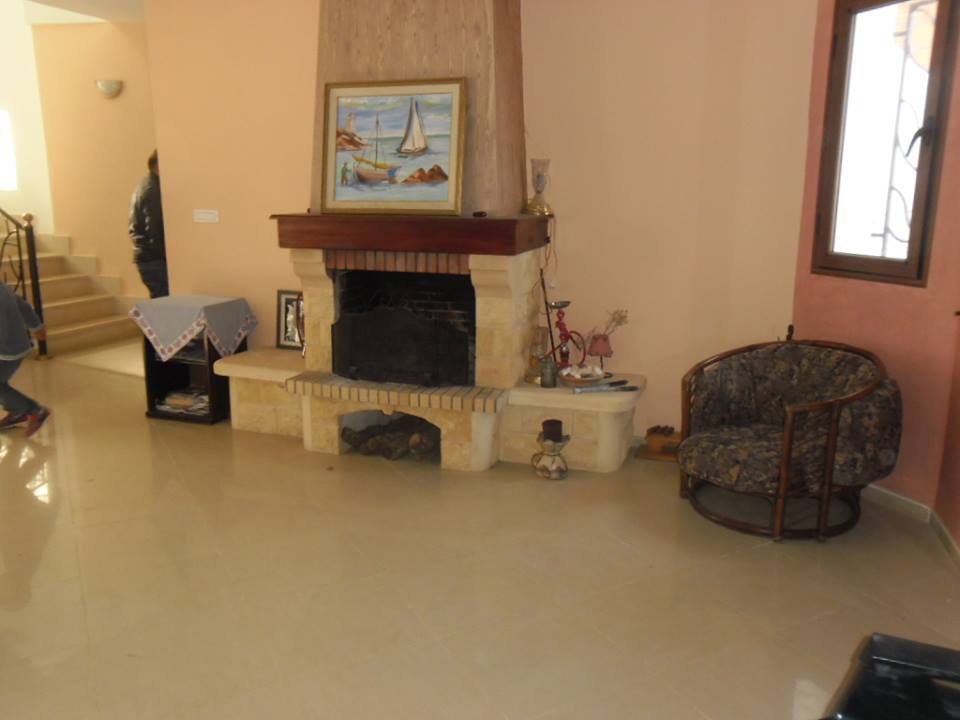 Bizerte Nord&nbsp;Bizerte&nbsp;Location&nbsp;Appart. 4 pi�ces&nbsp;Une villa  vue sur mer meubl� � la grotte