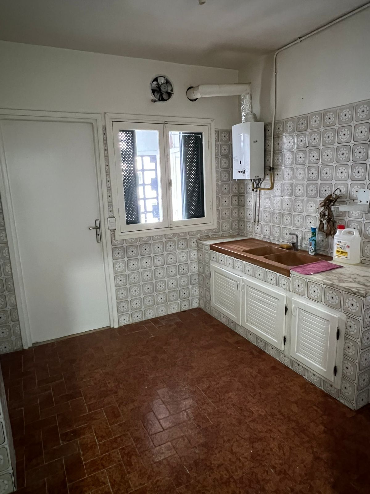 El Menzah&nbsp;El Menzah 9&nbsp;Location&nbsp;Appart. 3 pi�ces&nbsp;Un spacieux appartement s2 � menzah9