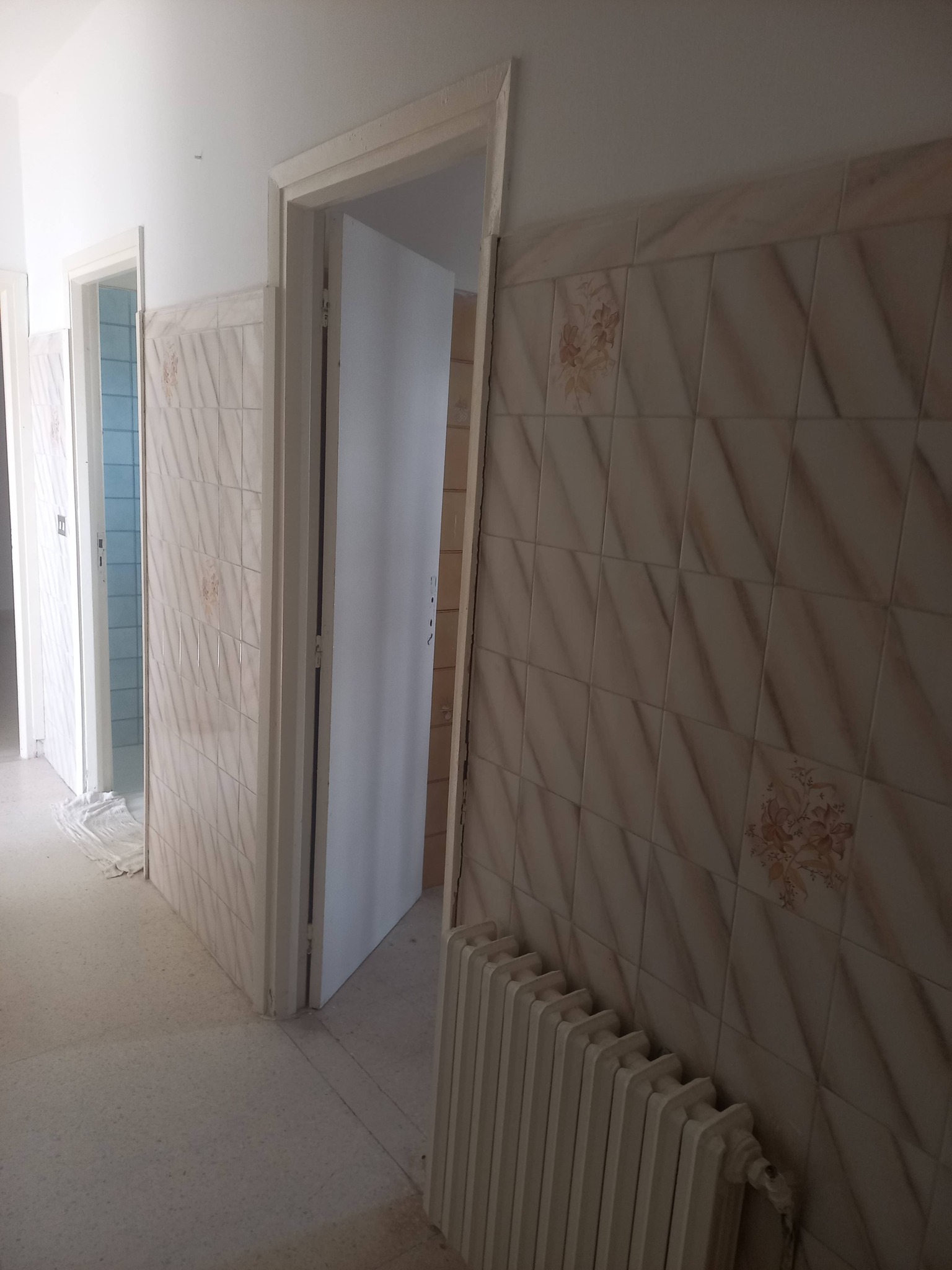 El Menzah&nbsp;El Manar 1&nbsp;Location&nbsp;Appart. 4 pi�ces&nbsp;Un spacieux appartement s3 � manar1