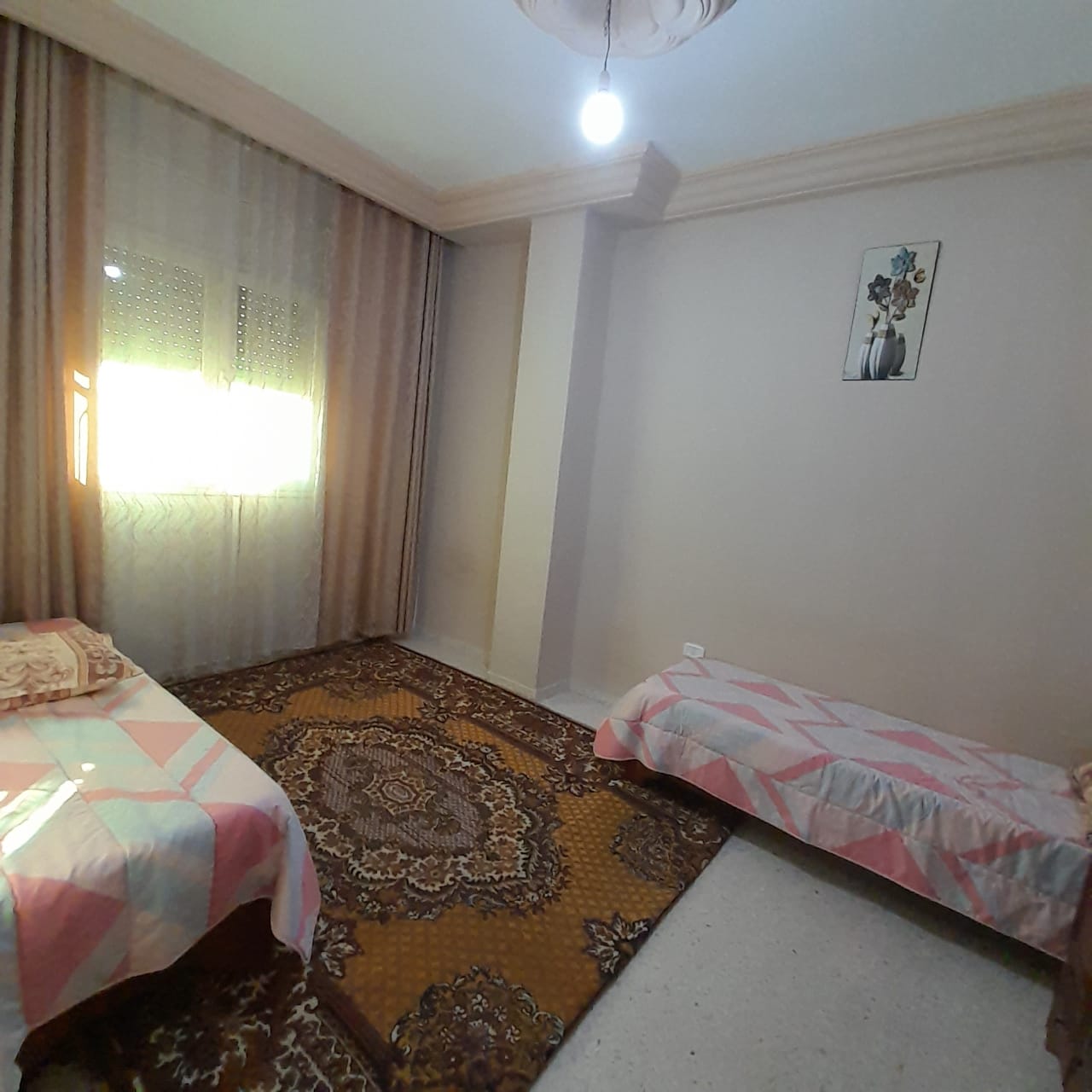 El Omrane Superieur&nbsp;Cite Ibn Khaldoun I&nbsp;Location&nbsp;Appart. 3 pi�ces&nbsp;Etage meubl� pour filles