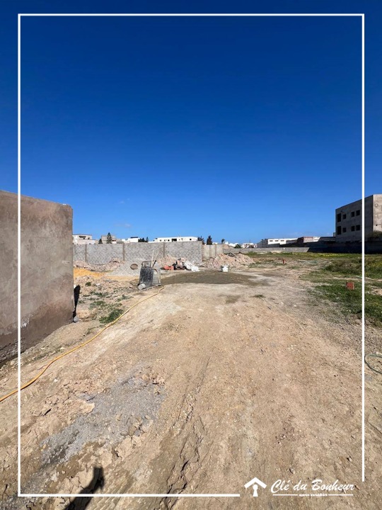 La Soukra&nbsp;Sidi Salah&nbsp;Terrain&nbsp;Terrain nu&nbsp;Des terrains � sidi salah