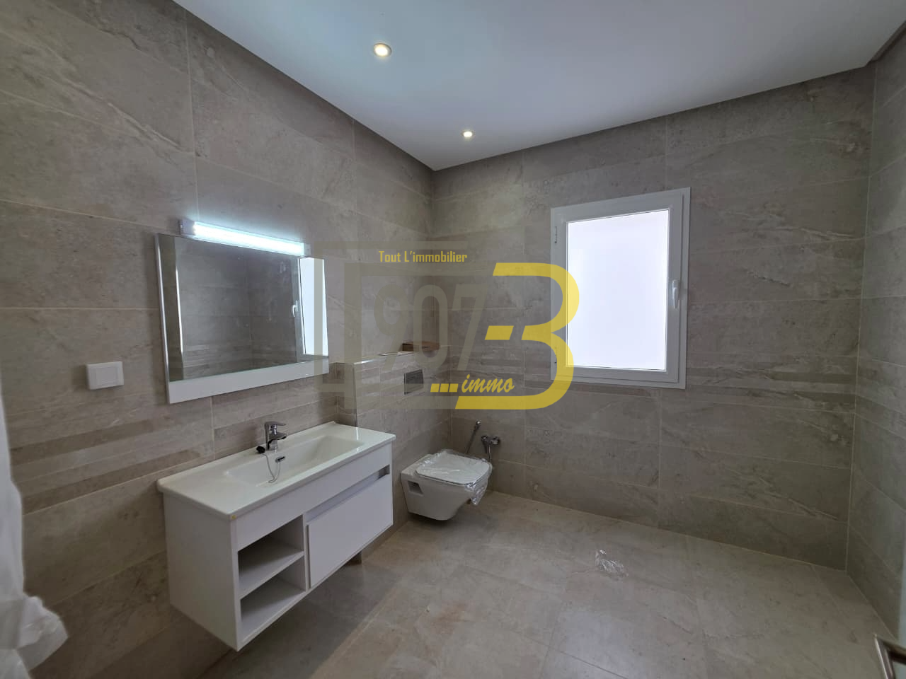 Ariana Ville&nbsp;Cite Ennasr 2&nbsp;Location&nbsp;Maisons&nbsp;Villa jamais habit�e  � ennasr