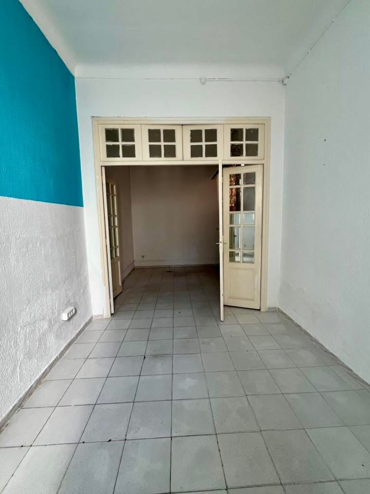 Bab Bhar&nbsp;Hedi Chaker&nbsp;Location&nbsp;Appart. 3 pi�ces&nbsp;Bureau appartement � lafayette