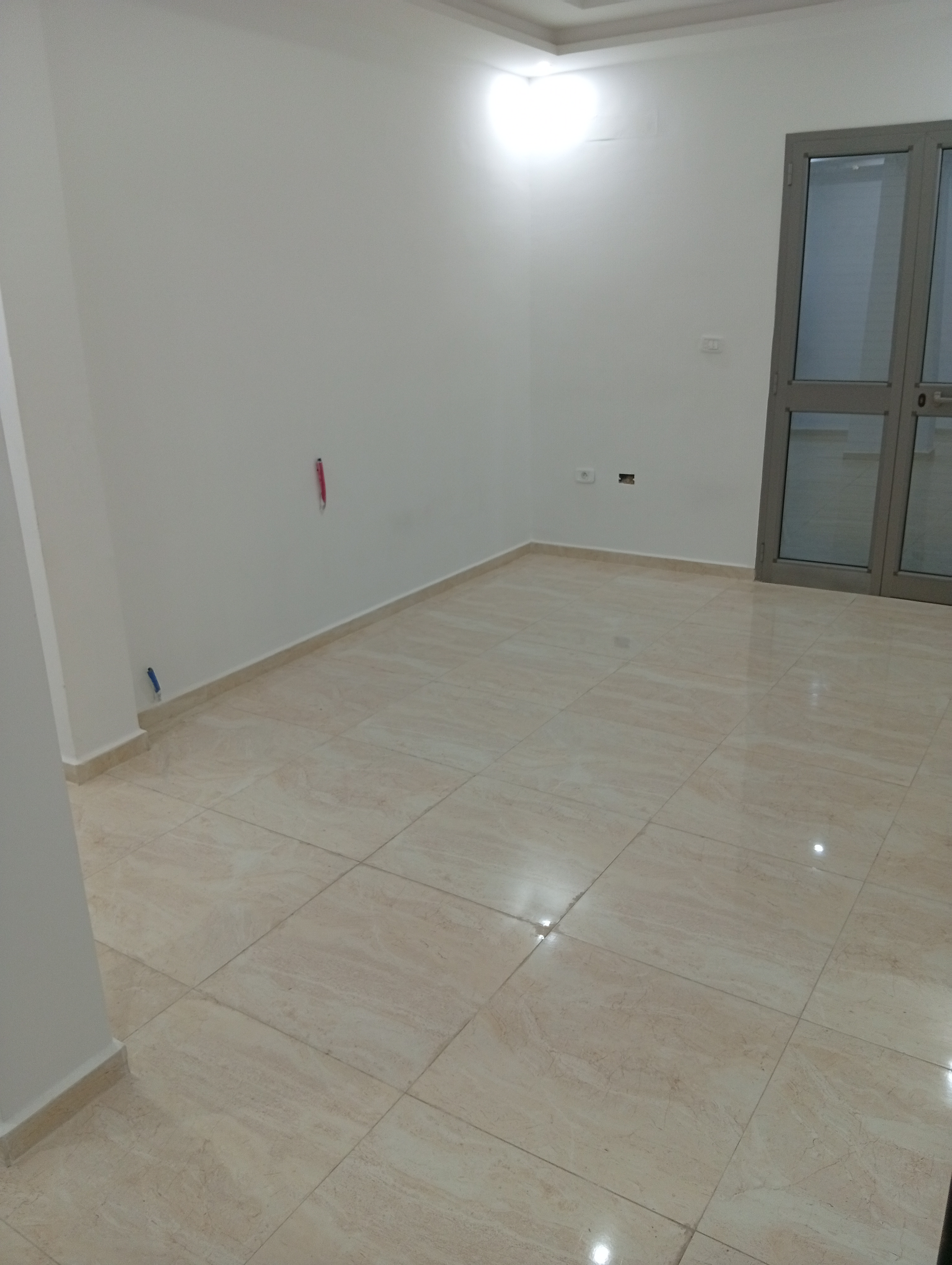 Hammam Chatt&nbsp;Borj Cedria&nbsp;Location&nbsp;Appart. 2 pi�ces&nbsp;Joli appart rez de chauss�e