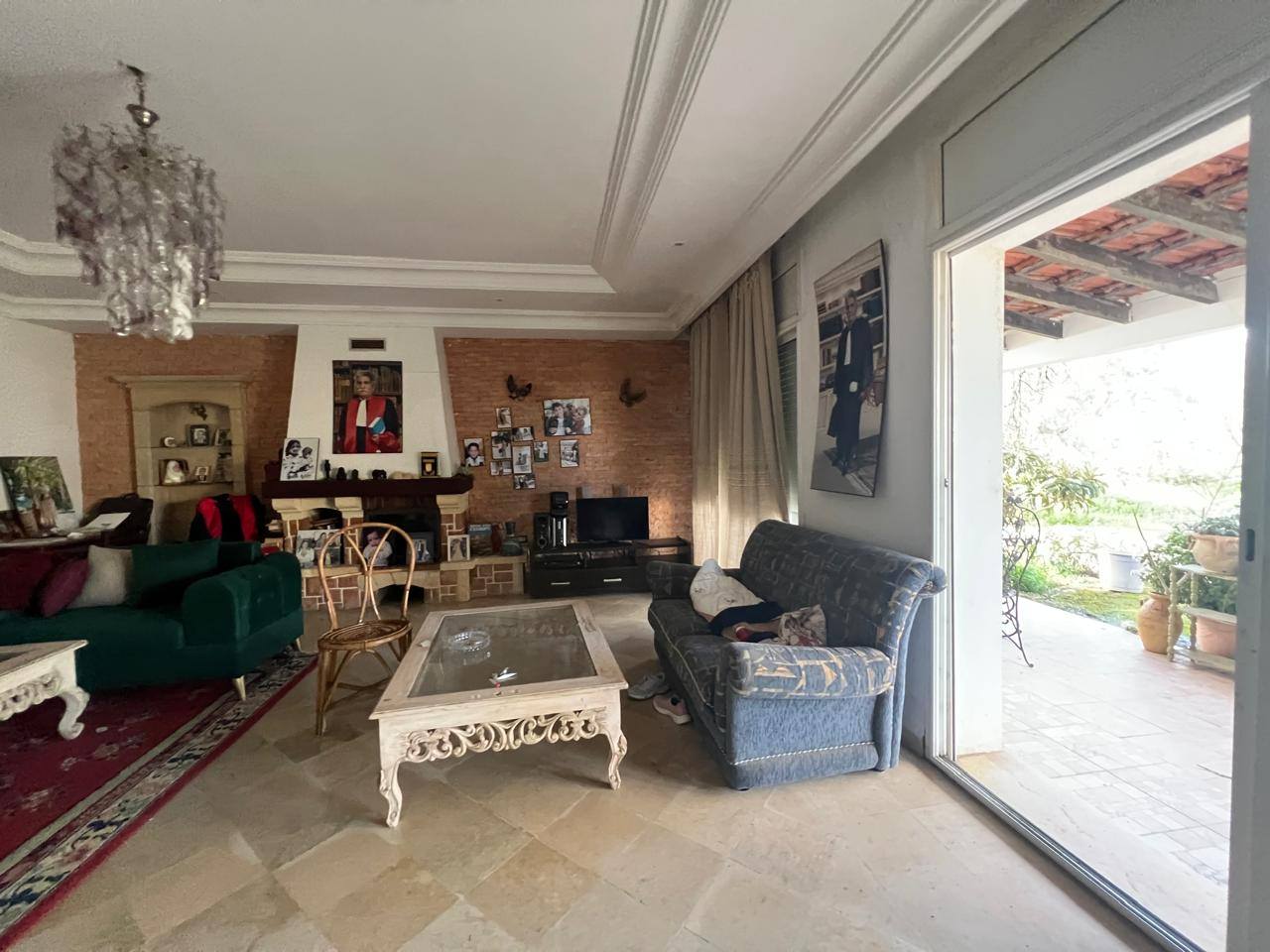 Sidi Thabet&nbsp;Sidi Thabet&nbsp;Vente&nbsp;Surfaces&nbsp;Un superbe terrain  avec maison � sidi younes