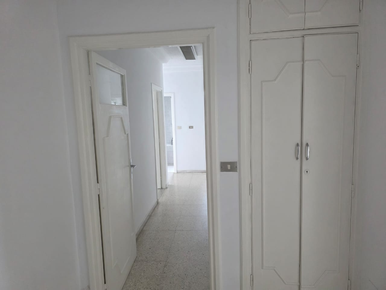 Cite El Khadra&nbsp;Cite El Khadra&nbsp;Location&nbsp;Appart. 4 pi�ces&nbsp;S3 bureautique ou habitation