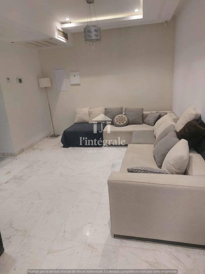 Ariana Ville&nbsp;Cite Ennasr 2&nbsp;Location&nbsp;Appart. 2 pi�ces&nbsp;S1 vide haut standing avec place parking