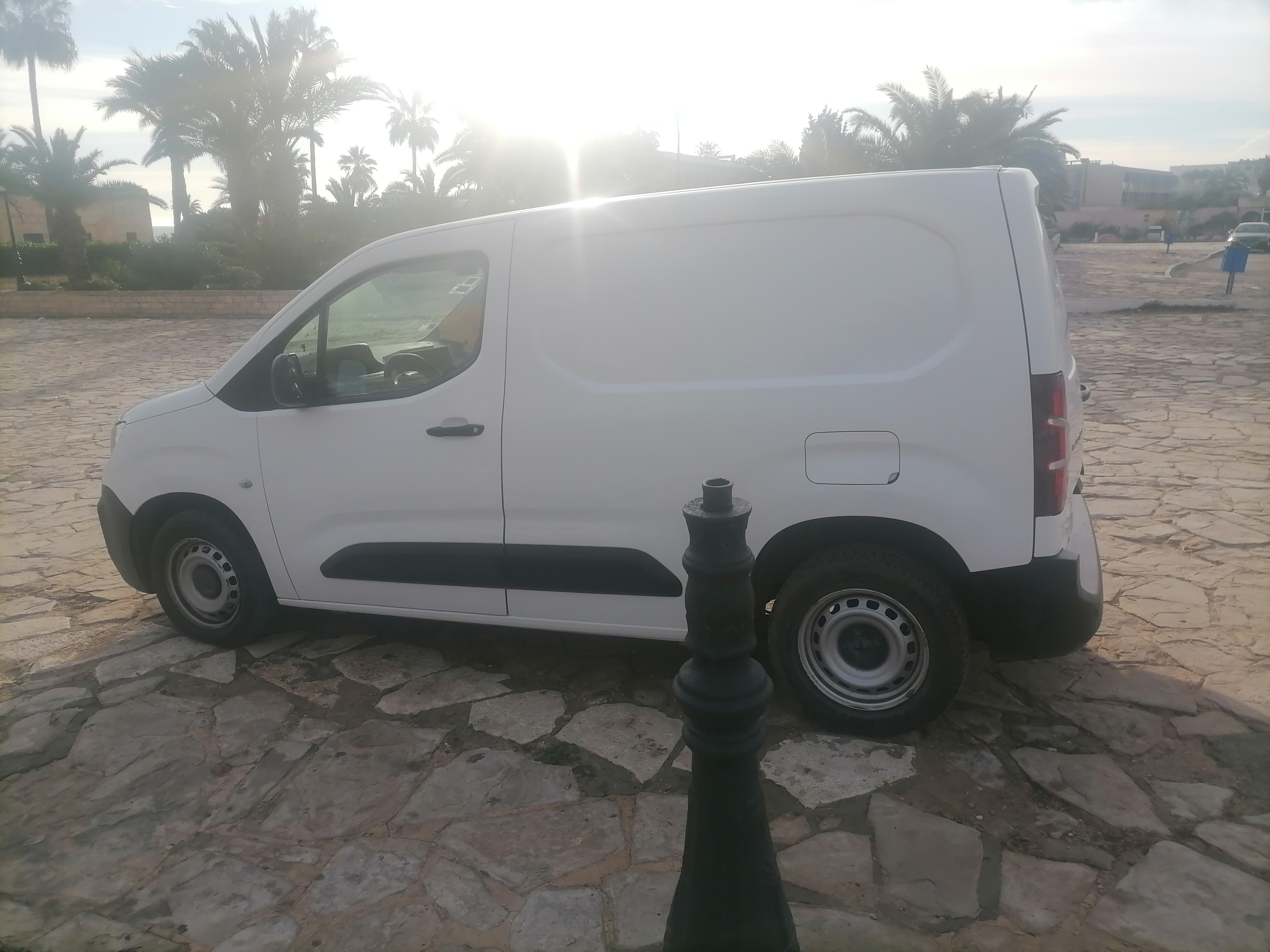 Monastir&nbsp;Monastir&nbsp;Peugeot&nbsp;Partner&nbsp;Peugeot k9 import�e