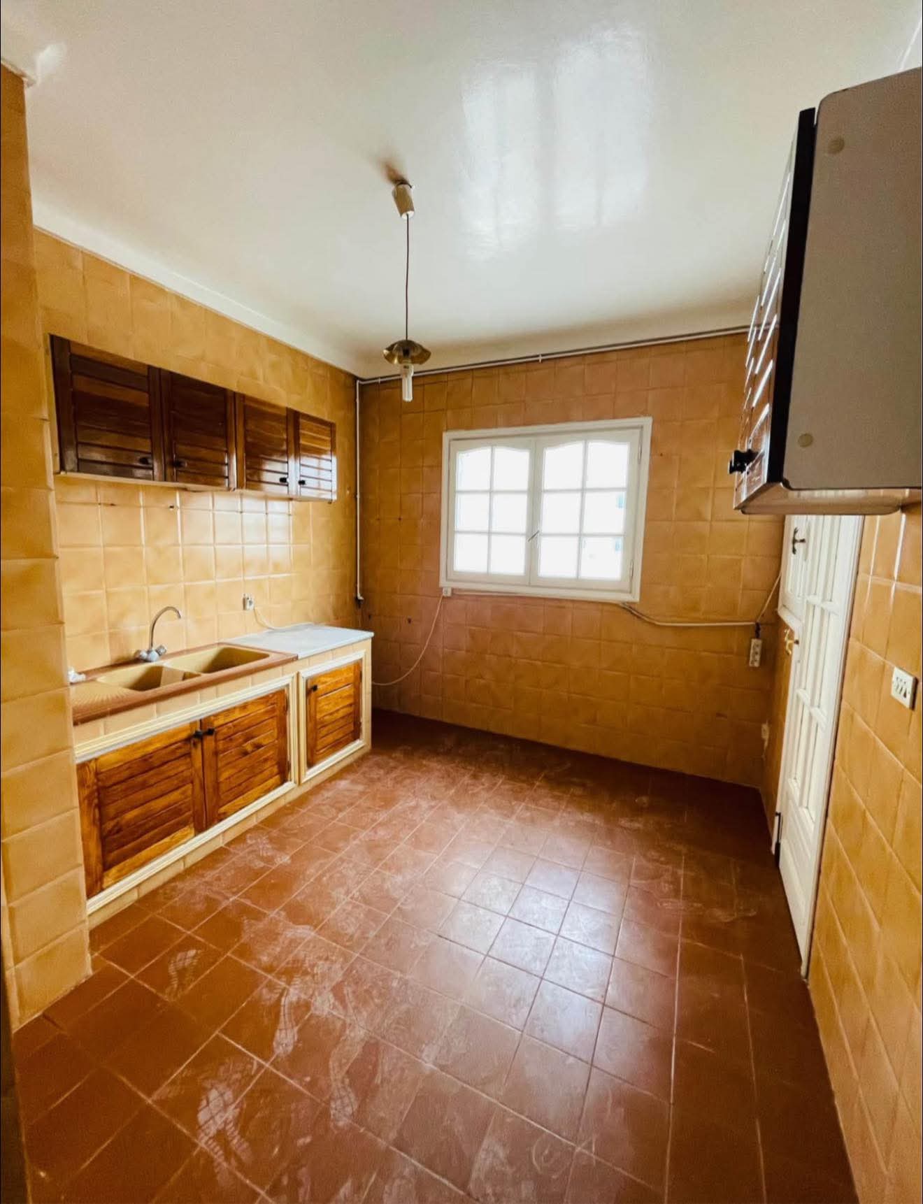 El Menzah&nbsp;El Manar 2&nbsp;Location&nbsp;Appart. 4 pi�ces&nbsp;S3 manar 2 1350 d