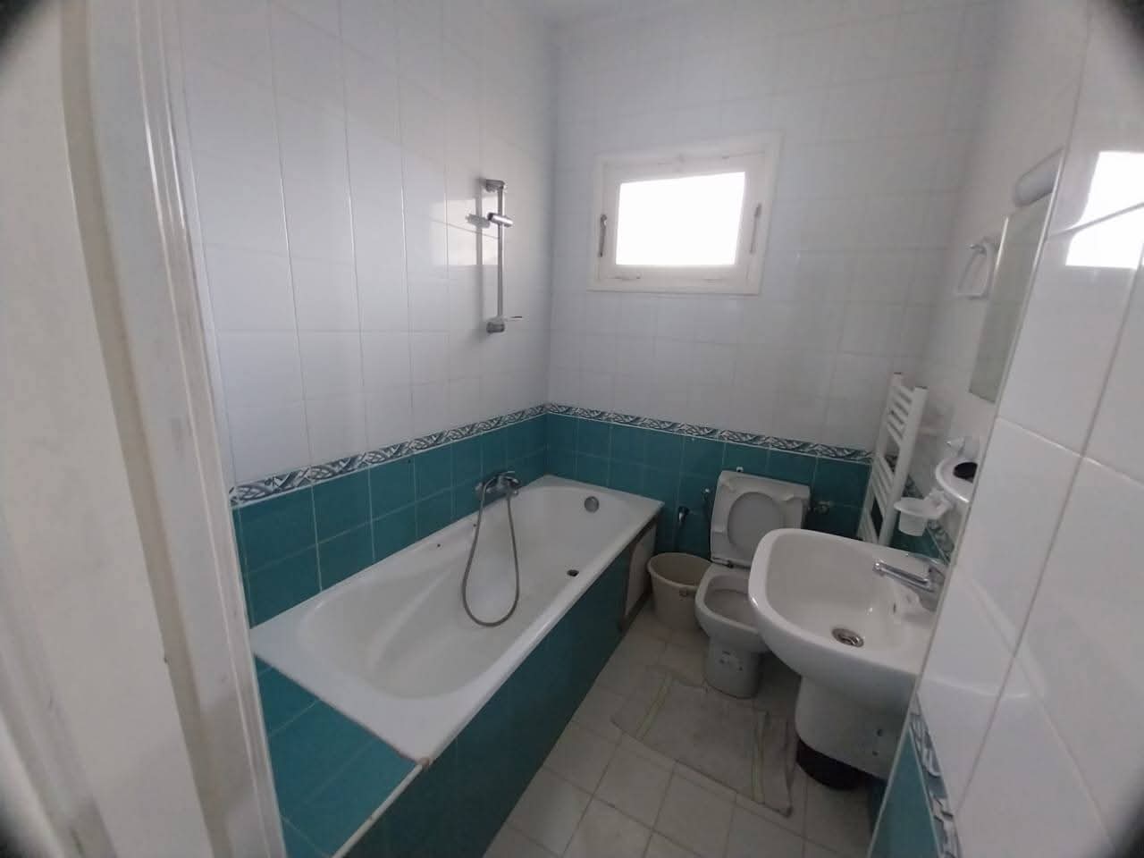 Ariana Ville&nbsp;Cite Ennasr 2&nbsp;Location&nbsp;Appart. 2 pi�ces&nbsp;S1 meuble 1200 d ennasr 2