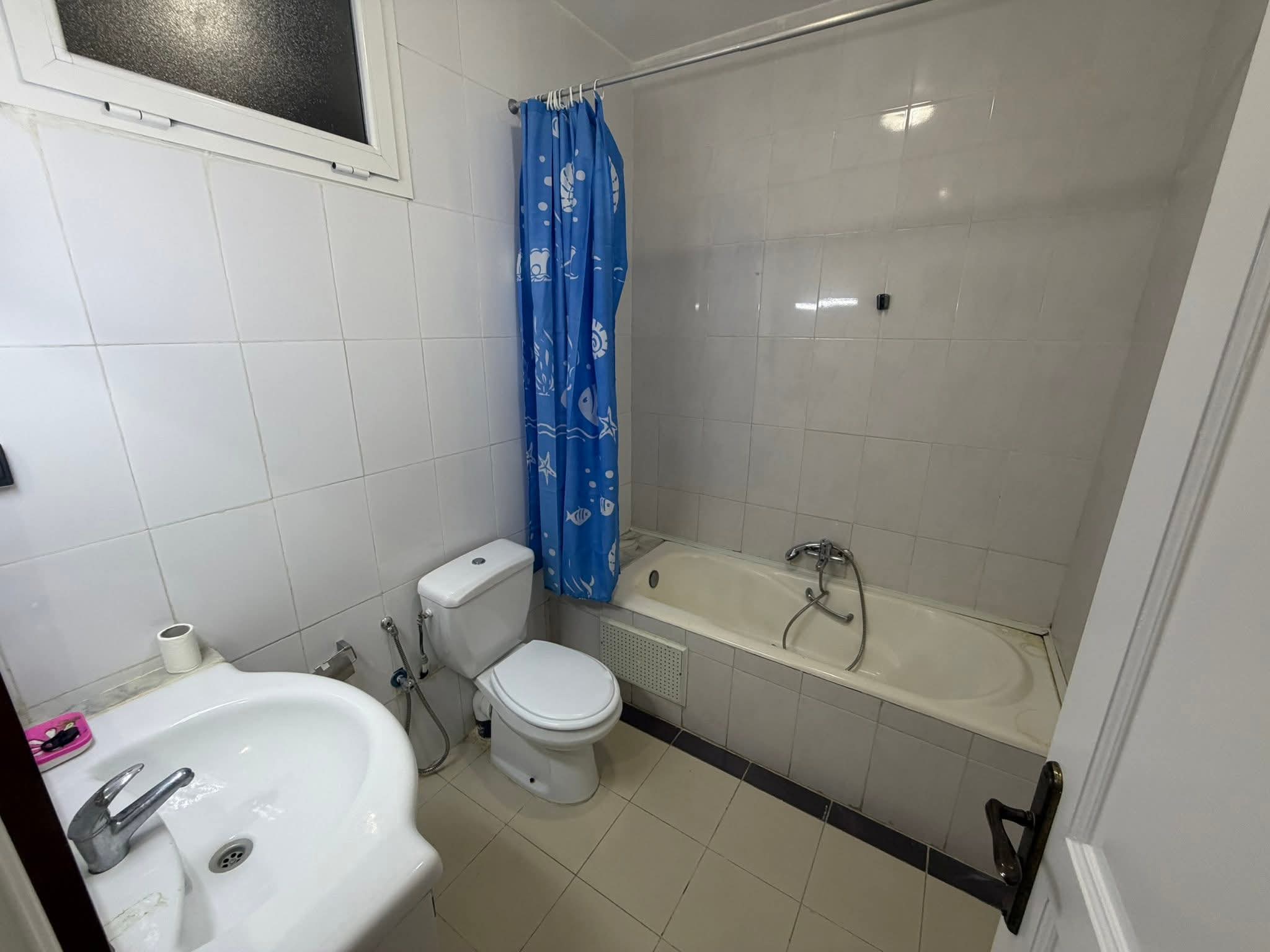 Ariana Ville&nbsp;Cite Ennasr 2&nbsp;Location&nbsp;Appart. 3 pi�ces&nbsp;Rdc de villa s2 1450 d ennasr 2