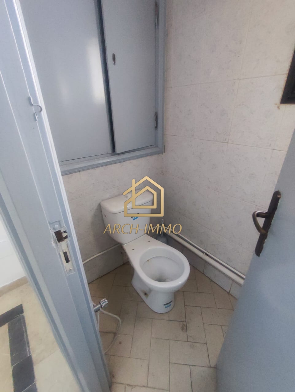 Bab Bhar&nbsp;Hedi Chaker&nbsp;Bureaux & Commerces&nbsp;Bureau&nbsp;Bureau h2 rue de liban lafayette