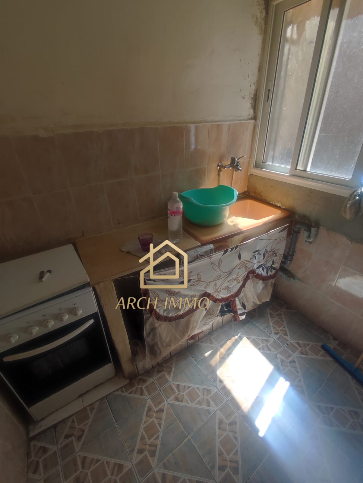 Bab Bhar&nbsp;Habib Thameur&nbsp;Location&nbsp;Appart. 2 pi�ces&nbsp;Studio meubl� hall 1 au passage