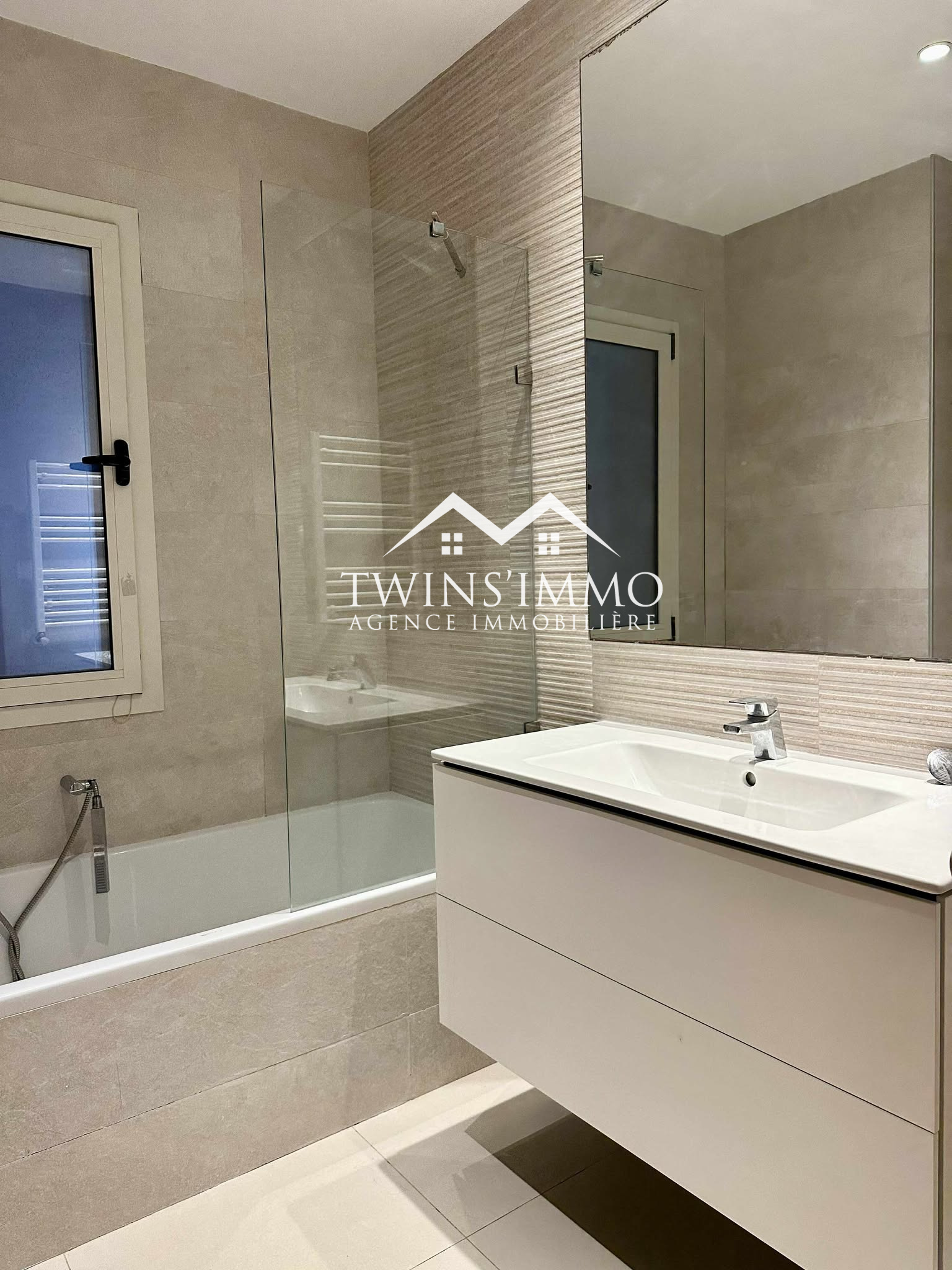 La Marsa&nbsp;Berge Du Lac&nbsp;Location&nbsp;Appart. 2 pi�ces&nbsp;Appartement s2 meubl� aux berges du lac 2