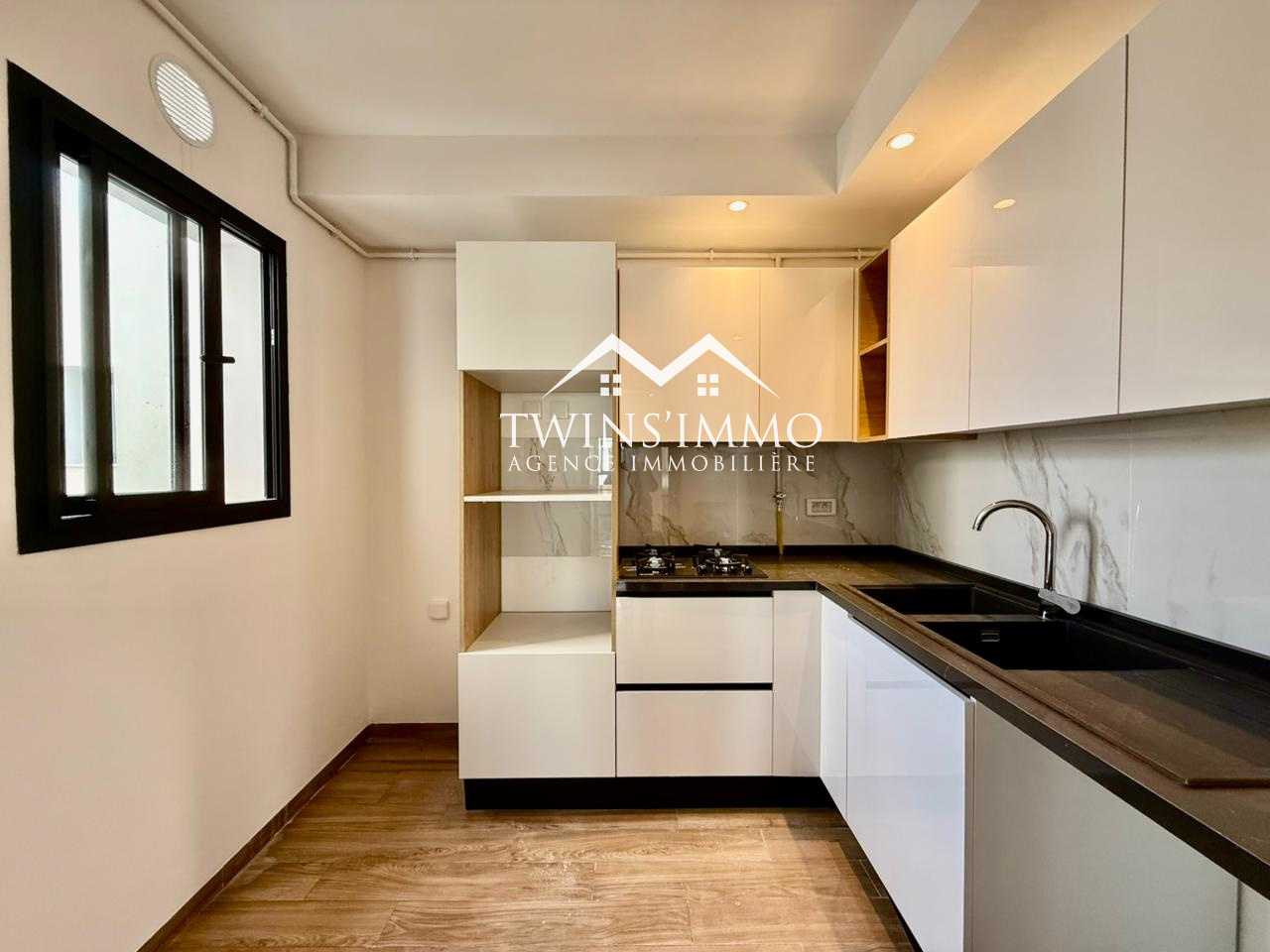 La Marsa&nbsp;Cite Bhar Lazreg&nbsp;Location&nbsp;Appart. 3 pi�ces&nbsp;Appartement s3 neuf � bhar lazreg