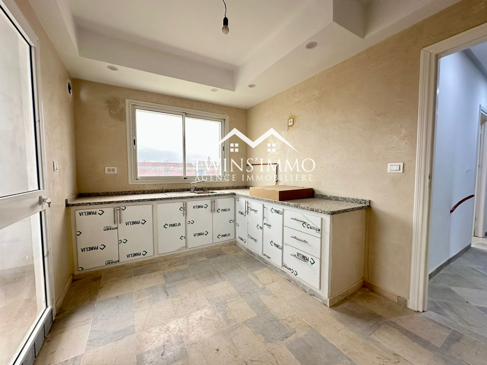 La Marsa&nbsp;Cite Bhar Lazreg&nbsp;Location&nbsp;Appart. 3 pi�ces&nbsp;Appartement s3 � bhar lazreg