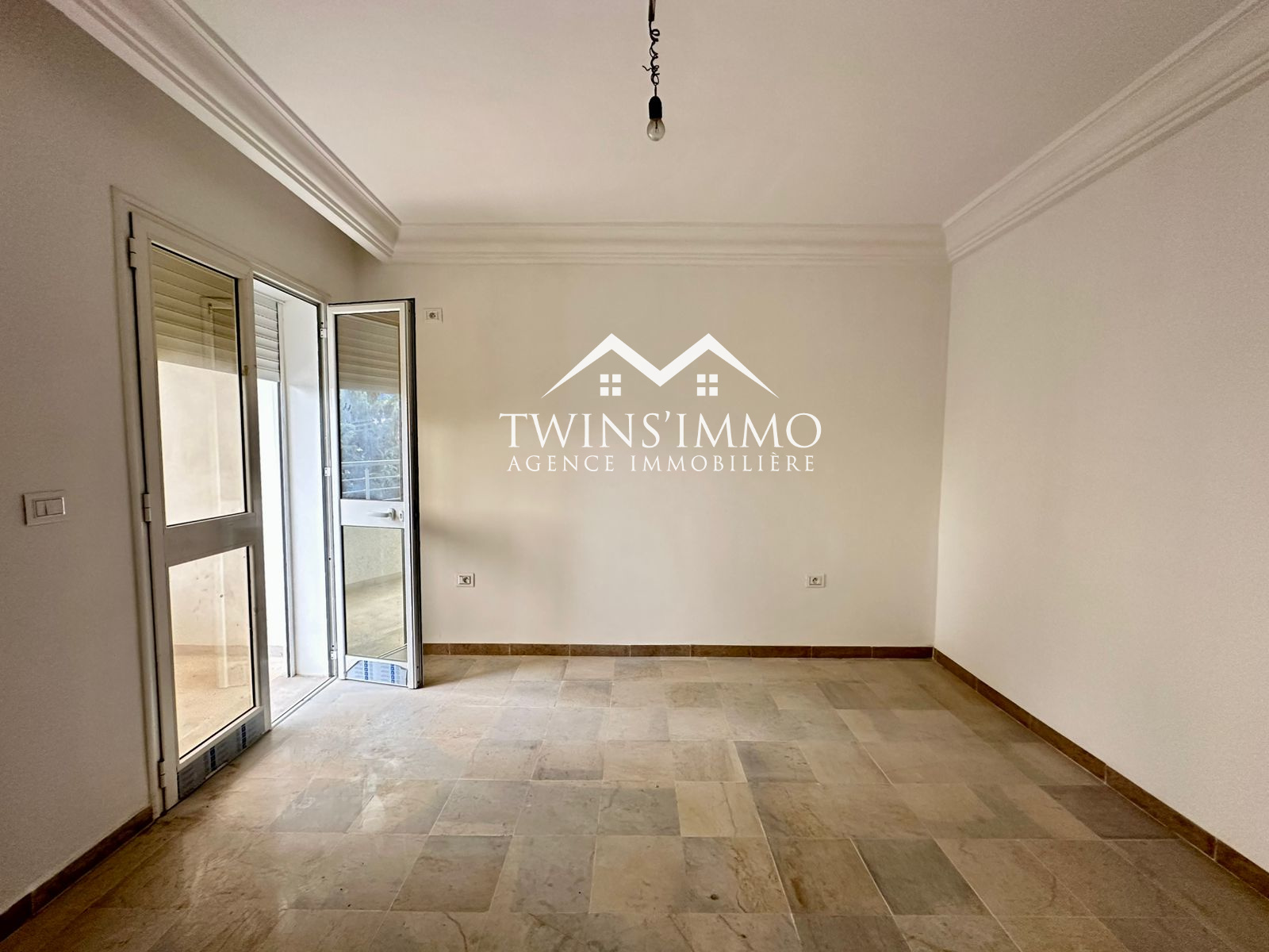 La Marsa&nbsp;Cite Bhar Lazreg&nbsp;Location&nbsp;Appart. 3 pi�ces&nbsp;Appartement s3 � bhar lazreg