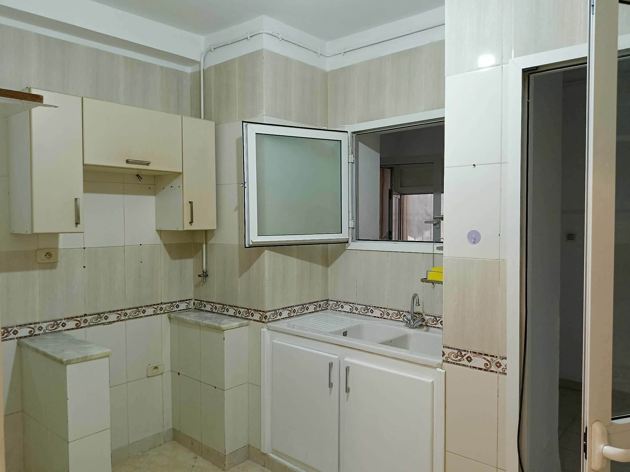 Ain Zaghouan&nbsp;Ain Zaghouan&nbsp;Location&nbsp;Appart. 2 pi�ces&nbsp;Cit� wahat