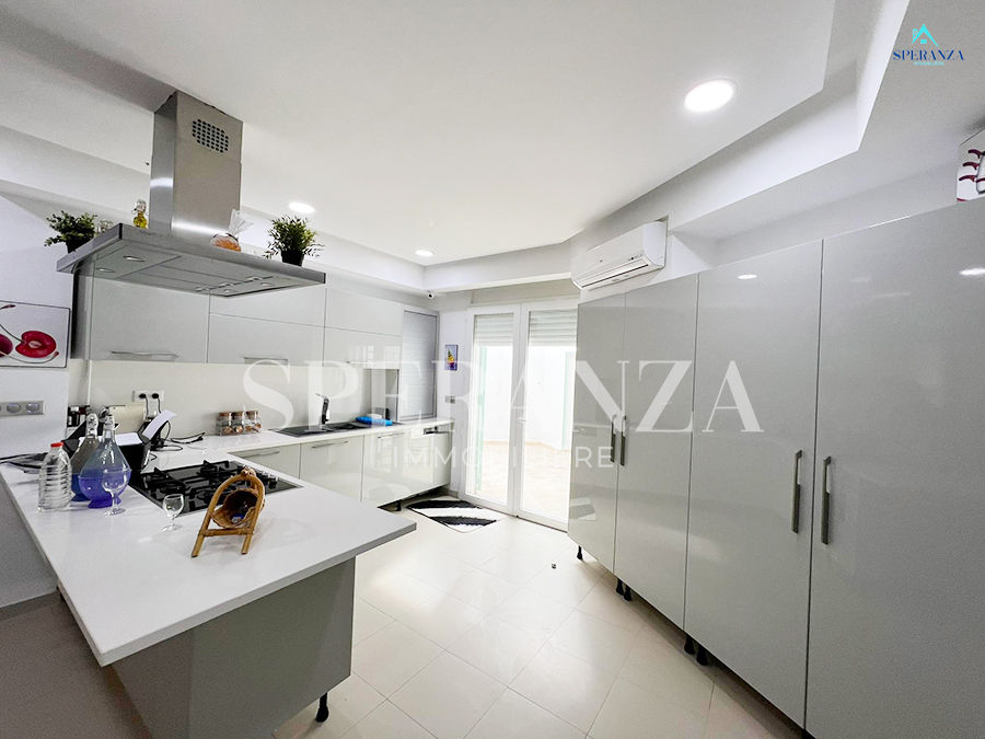 Hammamet&nbsp;Hammamet&nbsp;Location&nbsp;Appart. 4 pi�ces&nbsp;Villa iris